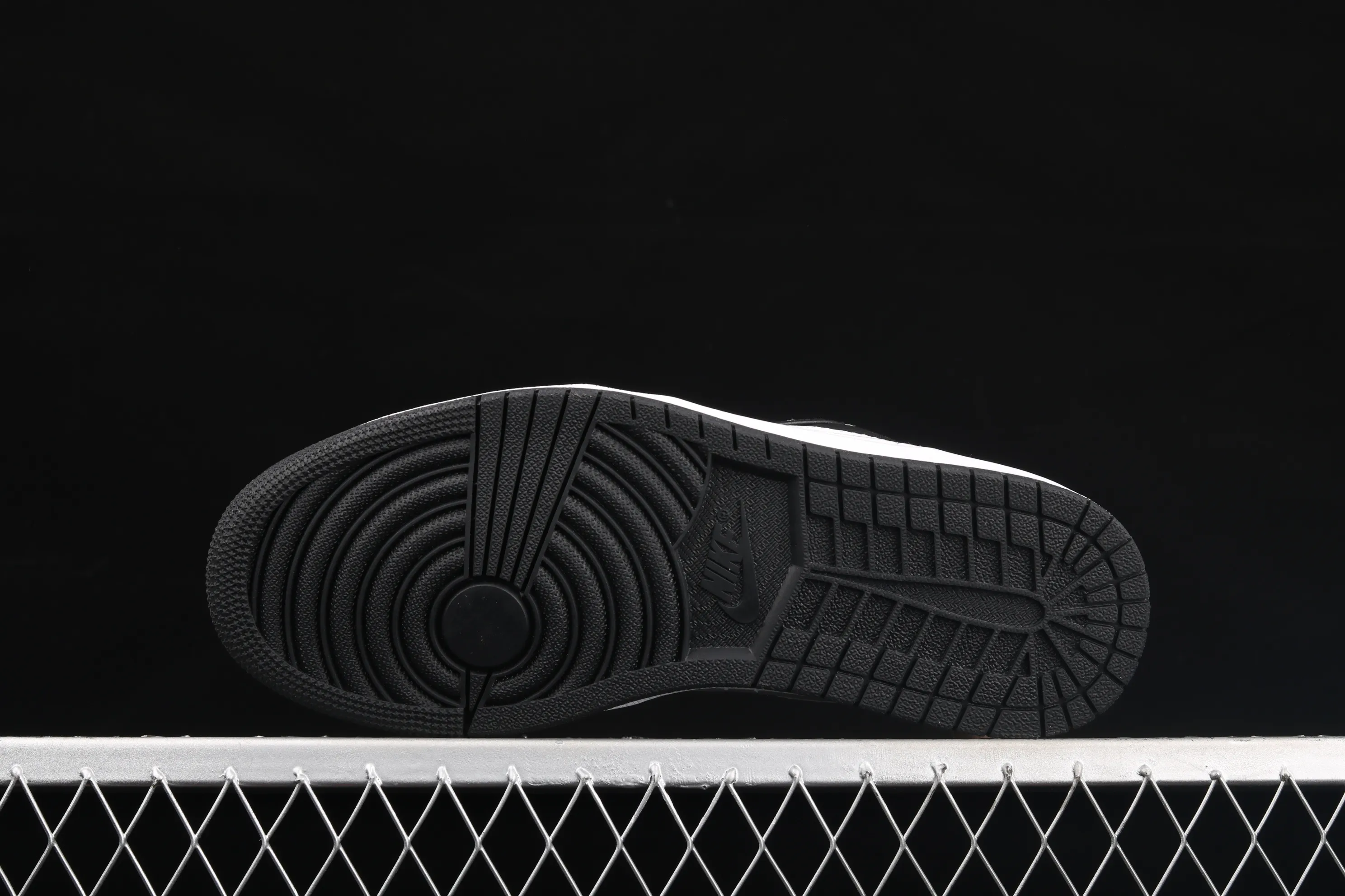All categories Air Jordan Jordan series basketball shoes Air Jordan 1 Low Air Jordan 1 Low AJ1 Joe 1 low-top cultural and leisure sports sneakers 553558-040